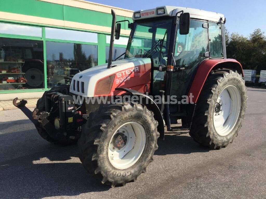 STEYR 9086A Traktor